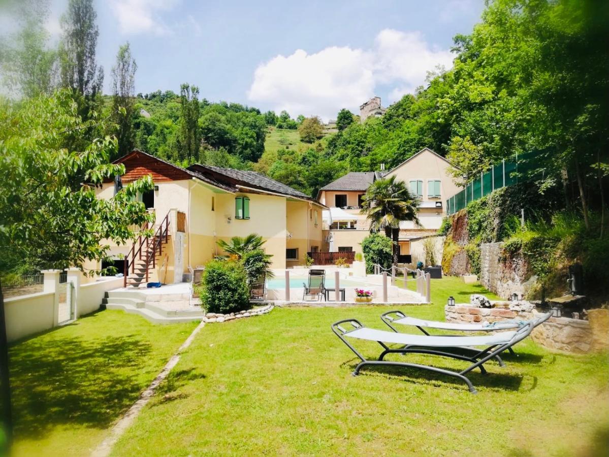 Les Gites Du Moulin D Olt 라카누르그 외부 사진