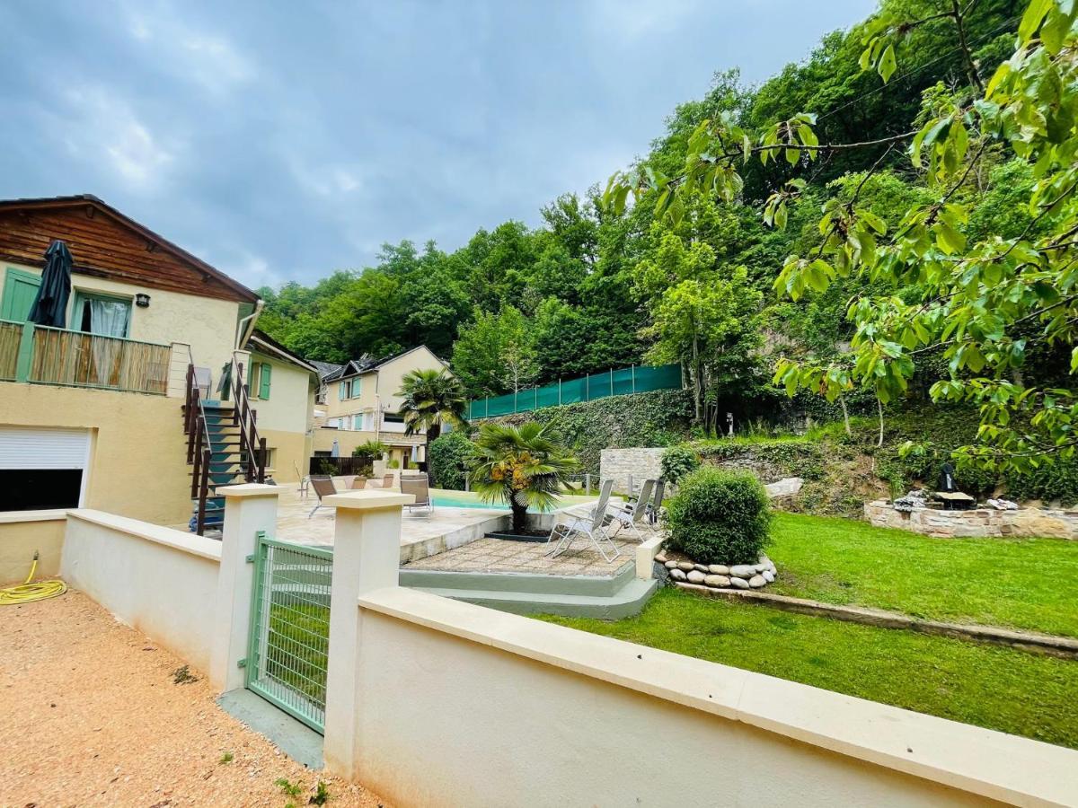 Les Gites Du Moulin D Olt 라카누르그 외부 사진