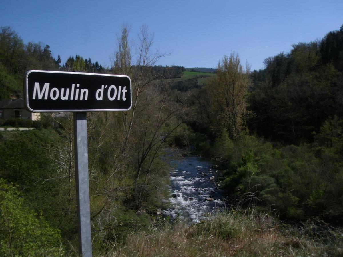 Les Gites Du Moulin D Olt 라카누르그 외부 사진